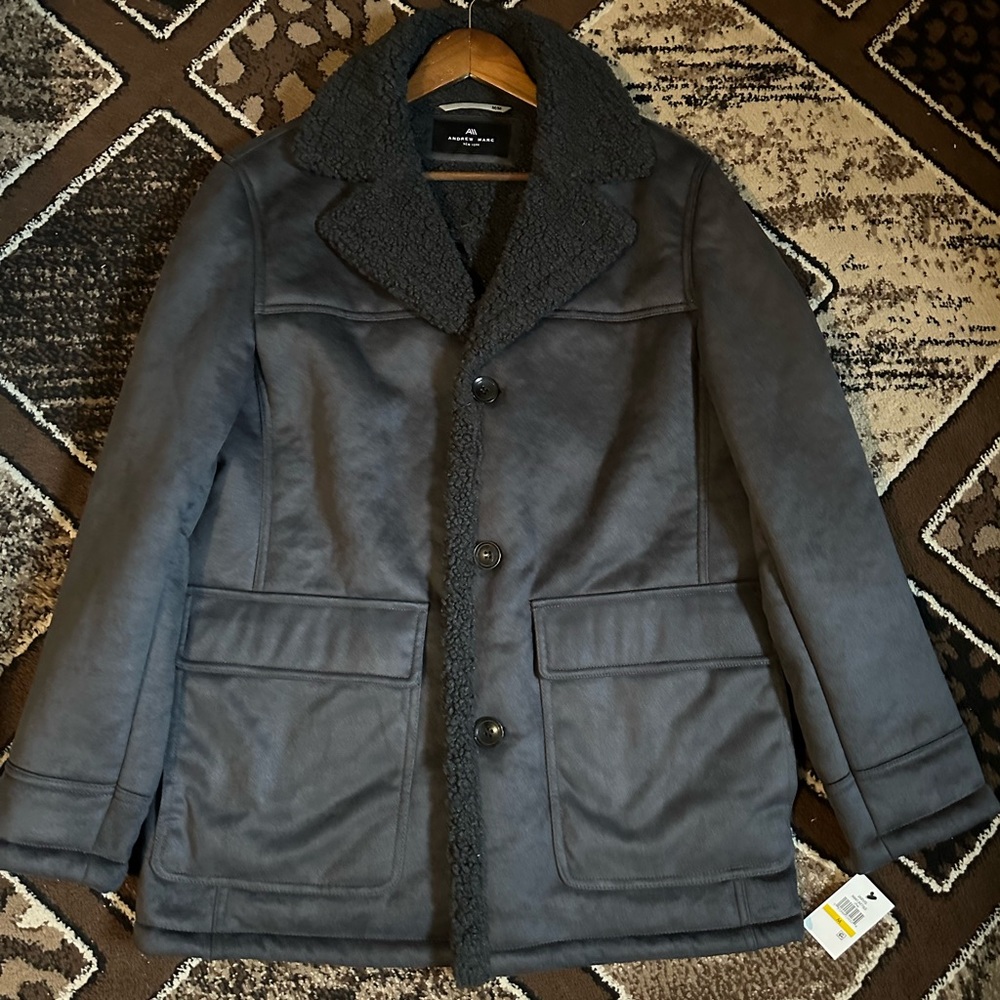 Andrew Marc New York Suede Jacket with Sherpa Lining (Size M)
NWT